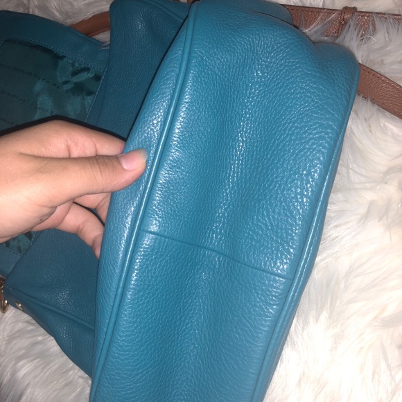 Marc Jacobs Handbag - Picture 2 of 4